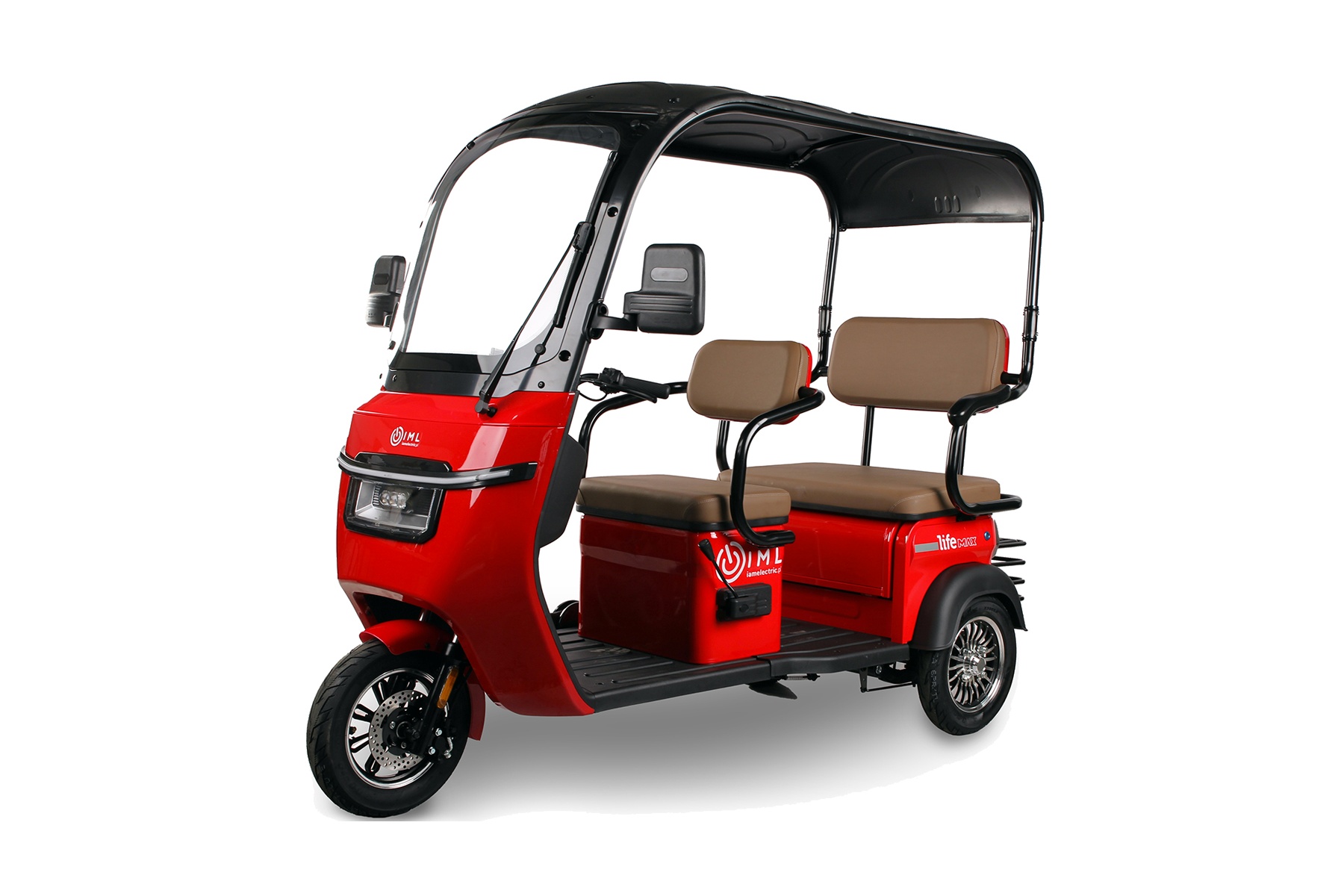 boba-scooter-electrique-2-places-3-roues-stables-2500-watts.jpg
