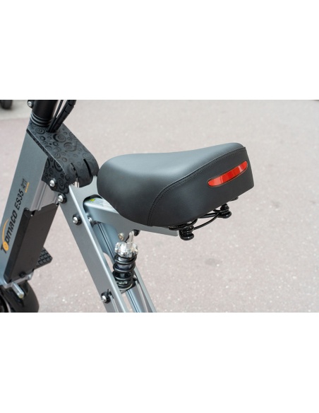 mate-4-trottinette-electrique-3-roues-pliable-16-kg-batterie-amovible-trottinette-electrique-tricycle-3-roues-pmr-ultra-legere-5.jpg