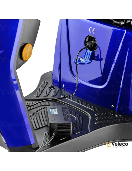 scooter-electrique-turris-veleco-a-3-roues-stable-pmr-et-senior-avec-le-toit-17.jpg