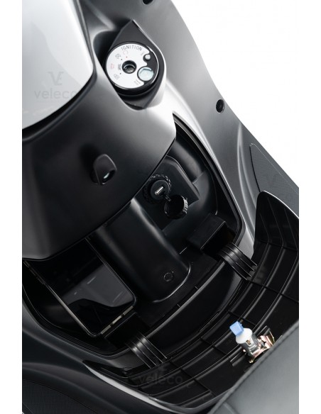 scooter-veleco-cristal-electrique-pour-personnes-a-mobilite-reduite-et-senior-1000-watts-20.jpg