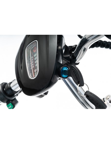 trottinette-electrique-3-roues-stable-pour-senior-et-handicape-zt16-veleco-750-watts-20.jpg